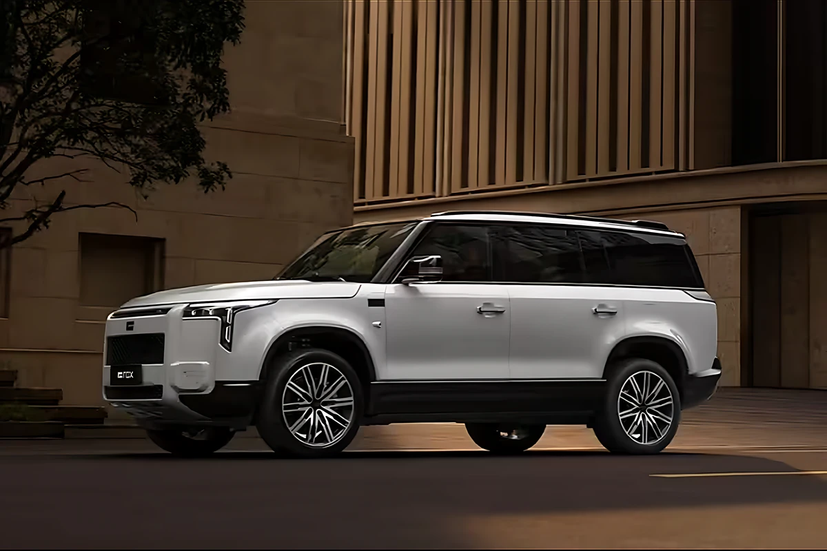 Powerful SUV character